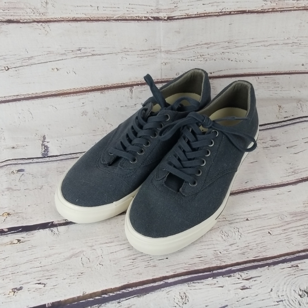 Seavees Hermosa Plimsoll Mens Size 8 NWOT